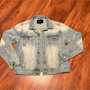 Men’s Light Wash Denim Jacket